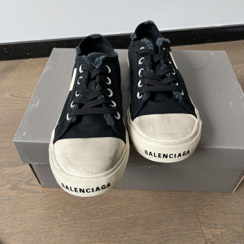 Balenciaga Sneakers